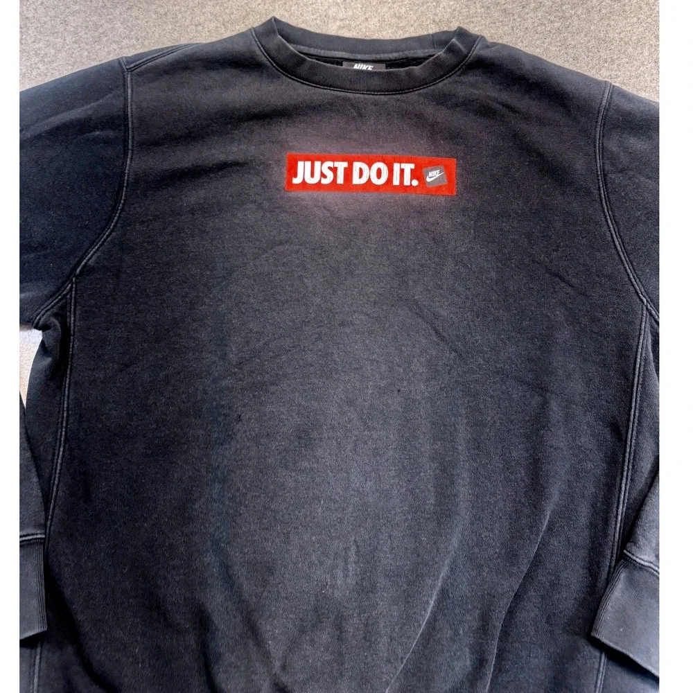 Nike Sweatshirt Womens Small Black Just Do It Box Logo‎ Crewneck Fleece Pullover